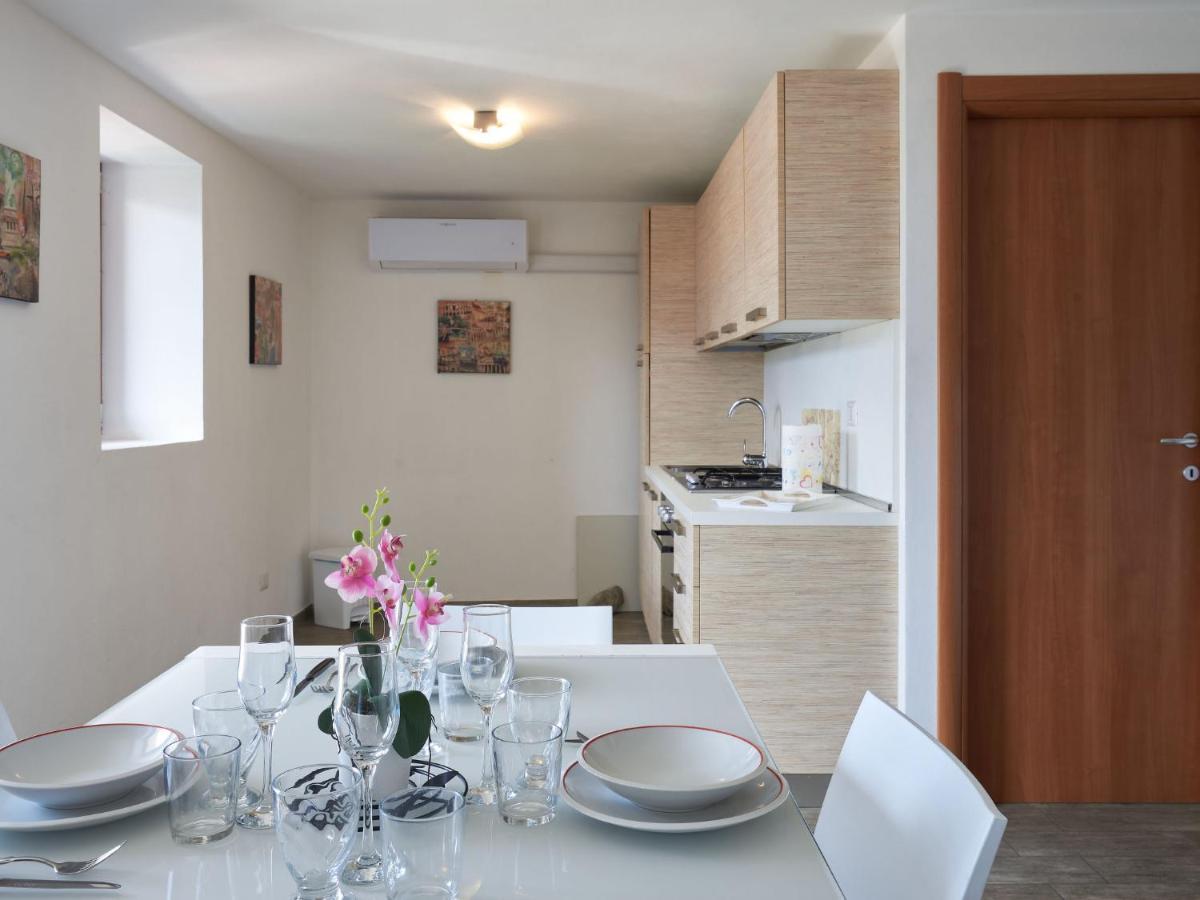 Holiday Home Rustico Maria - Dma392 By Interhome Vercana Eksteriør billede