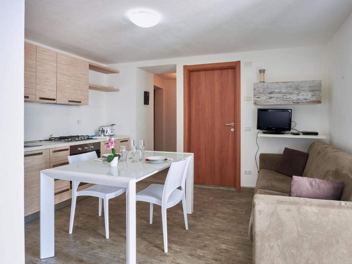 Holiday Home Rustico Maria - Dma392 By Interhome Vercana Eksteriør billede